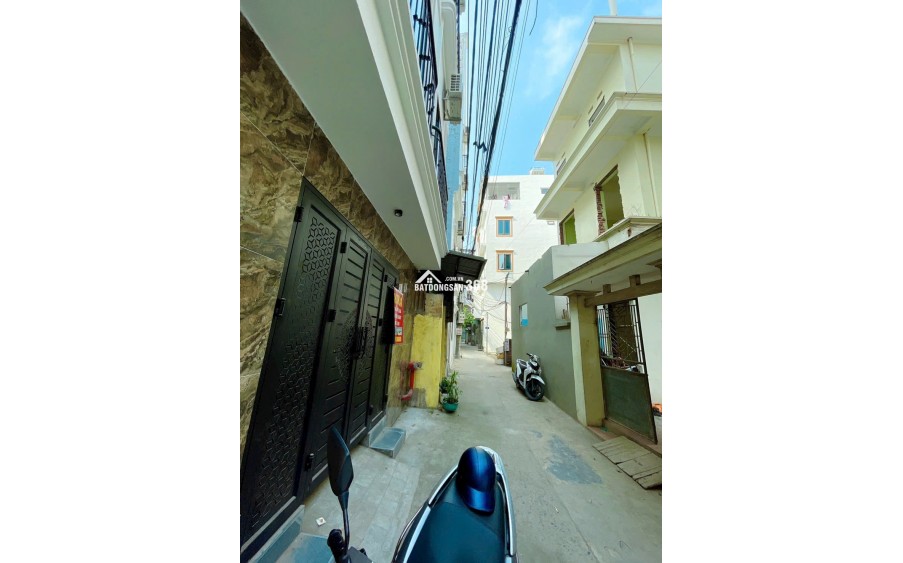 Bán nhà 66m2 ,7 tầng thang máy,Lai Xá ,Hoài Đức,Hà Nội,góc3 thoáng, đường thông ô tô